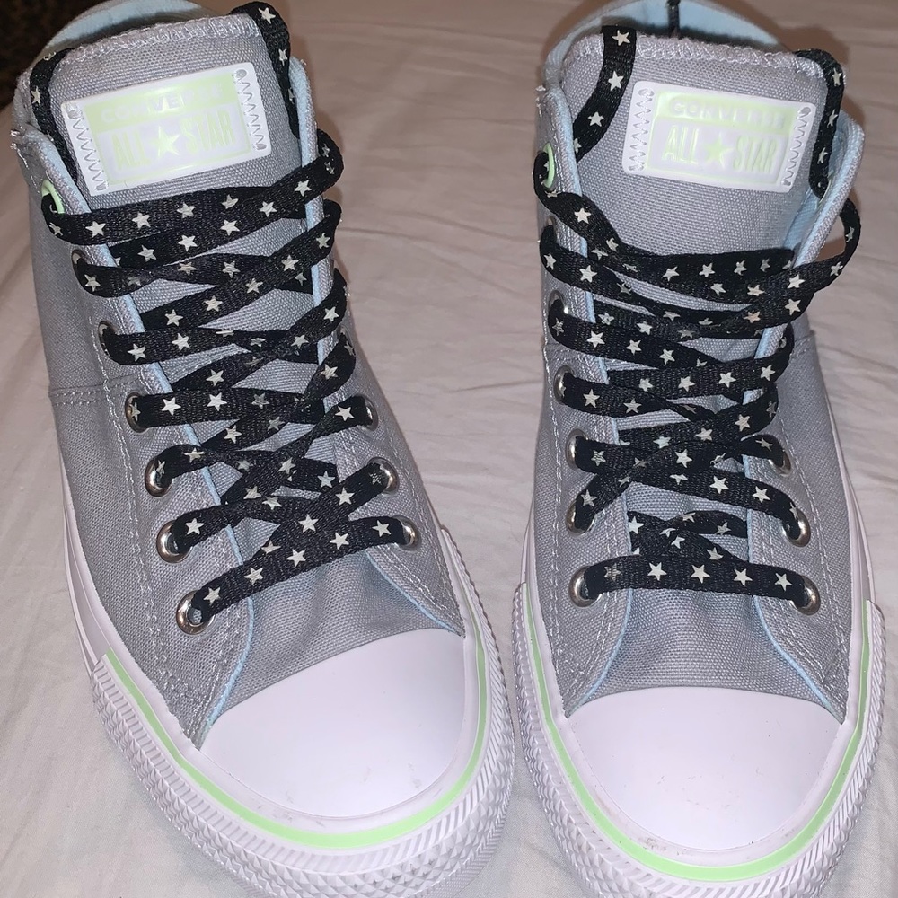 Womens Gray Converse size 8.5